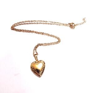 Heart Locket Necklace Gold Christmas Birthday Valentines Anniversary Gift - New!